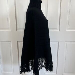 Banana Republic Black Merino Wool Turtle Neck Fringe Poncho Sweater Top XS/S